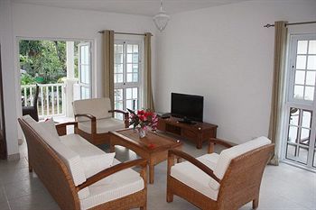 Bord Mer Villa Маэ Экстерьер фото